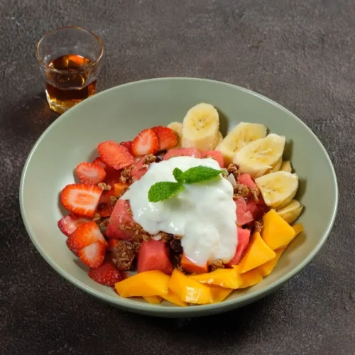 FRUIT & GRANOLA_edited